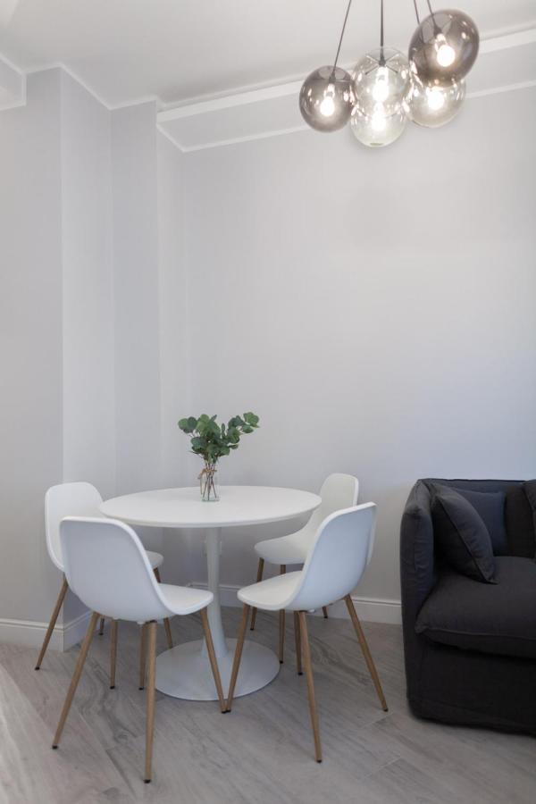 Bnbutler - Pergolesi, 6 - Accogliente E Moderno A Due Passi Da Tutto Milan Extérieur photo